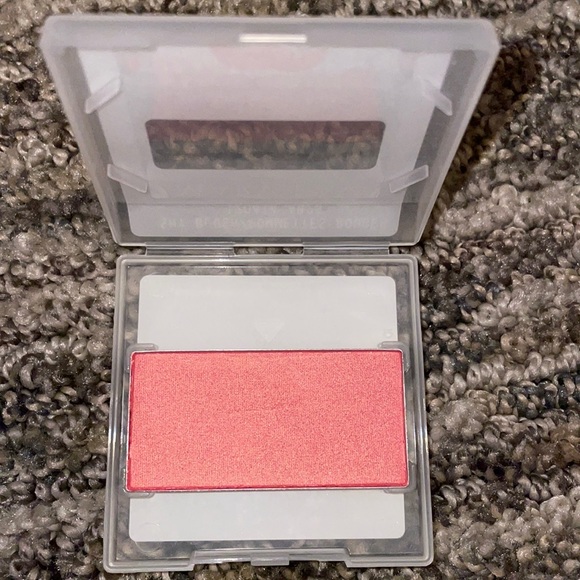 Mary Kay Other - NWT!!! Mary Kay Chromafusion Cheek Color in Shy Blush